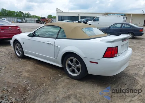 2004 Ford Mustang z USA, uszkodzony, nr VIN 1FAFP44644F193077